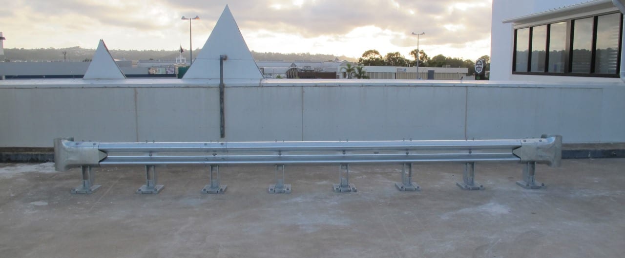RHINO-STOP® 240 Heavy Duty Guardrail rhino stop 240 heavy duty warehouse fork lift protection