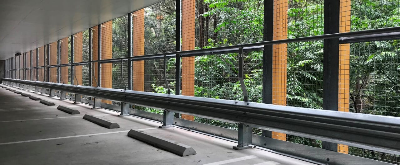 RHINO-STOP® Guardrail rhnino stop type 1 safety barrier with mesh infill