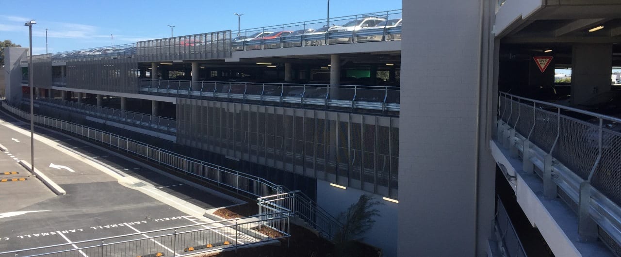 RHINO-STOP® Guardrail rhino stop safety barrier with pedestrian fall protection