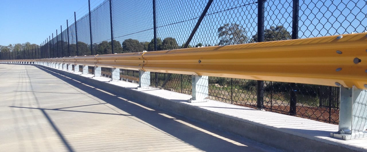 RHINO-STOP® Warehouse Guardrail thino stop warehouse barriers with rigid post