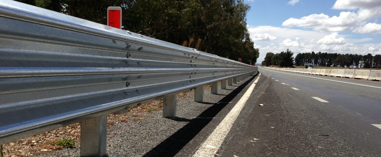 Thriebeam Guardrail thrie beam guardrail road barrier