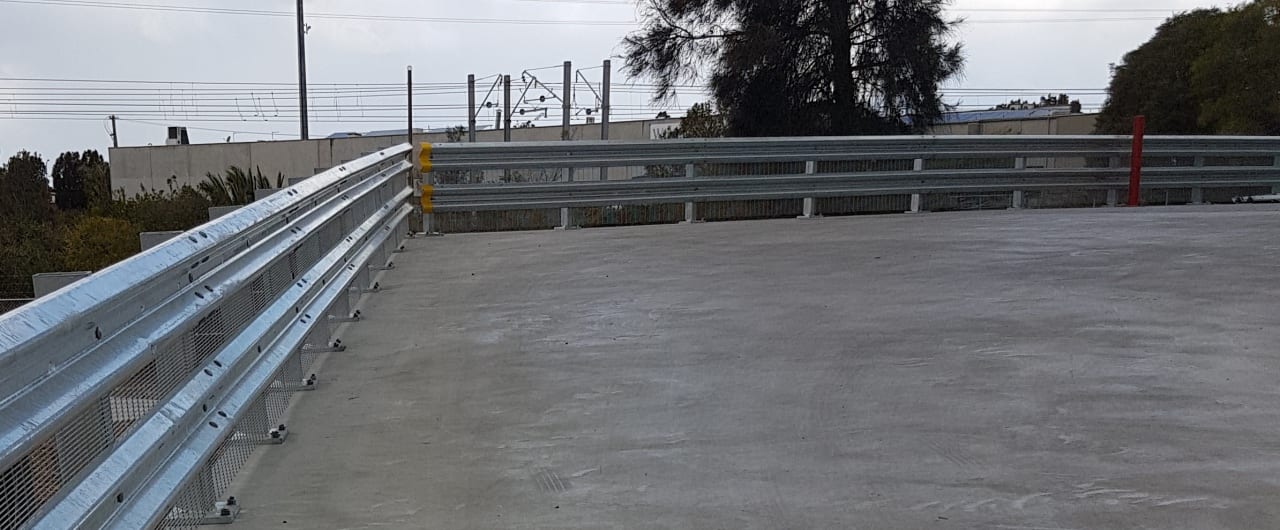 Bunnings Bellambi Guardrail Project rhino stop truck guard with yellow end cap edge protection at bunnings bellambi