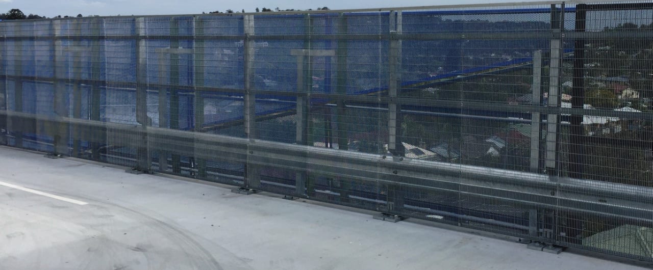 Lismore Hospital Car Park Barrier Project rhino stop screen providing pedestrian fall protection at lismore hospital carpark