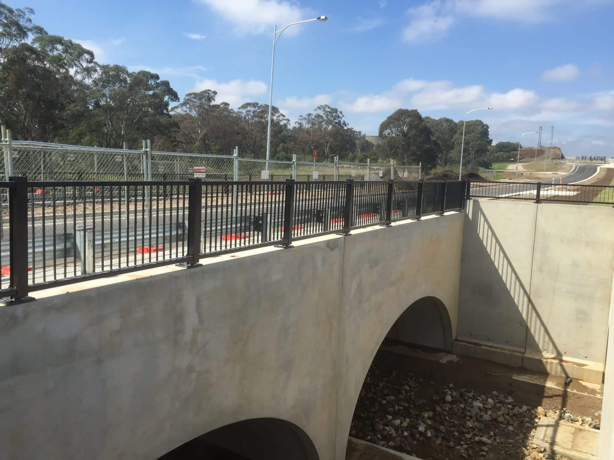 RHINO-STOP® Elite bridge pedestrian fencing protection with rhino stop elite