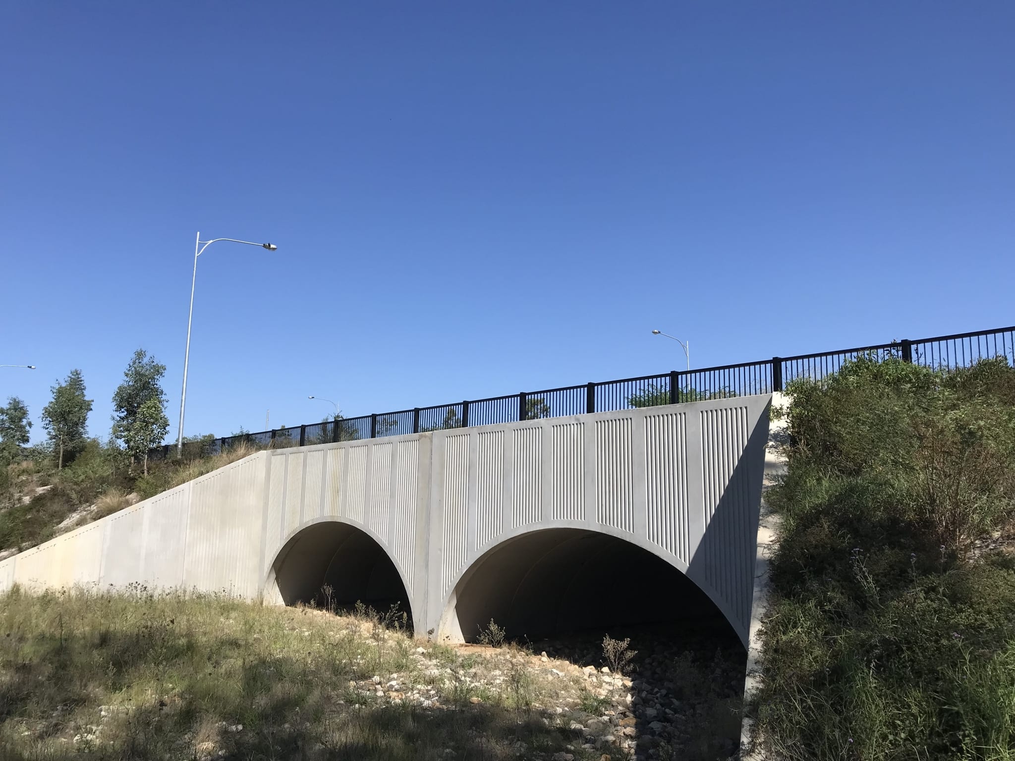 RHINO-STOP® Elite bridge perimeter edge protection with rhino stop elite