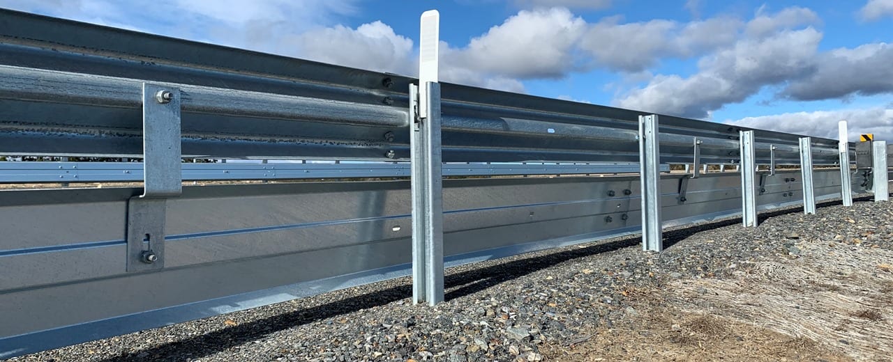 BIKER-SHIELD™ Motorcycle Protection Guardrail Biker-Shield motorcycle road crash barrier protection