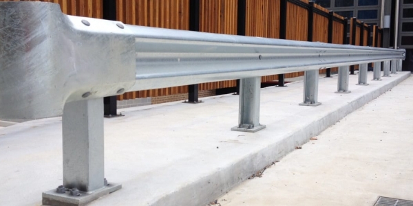 single rail rigid posts warehouse barriers