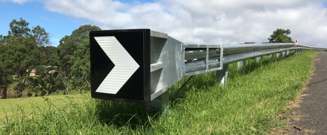 narrow system width ramshield guardrail