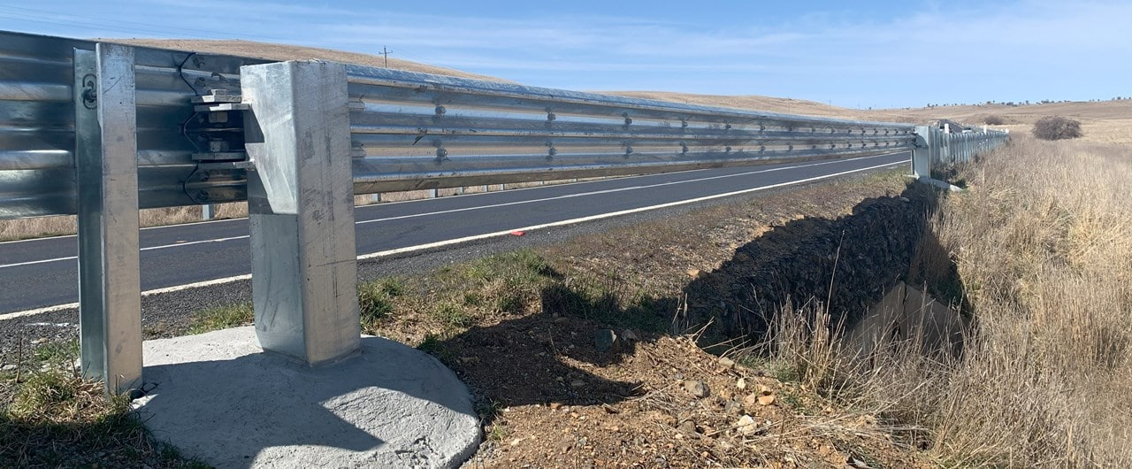 CrocGuard® Bridge and Culvert Barrier Wall MASH TL4 Guardrail Safe